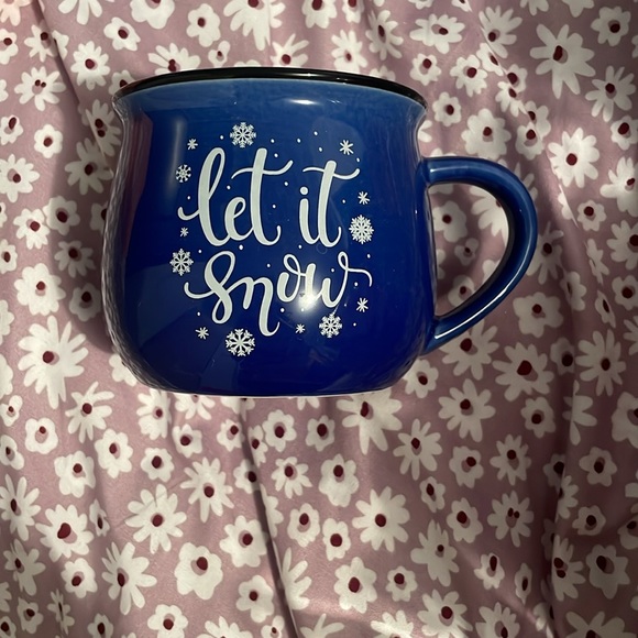 Let it Snow ❄️ Mug - Picture 2 of 2